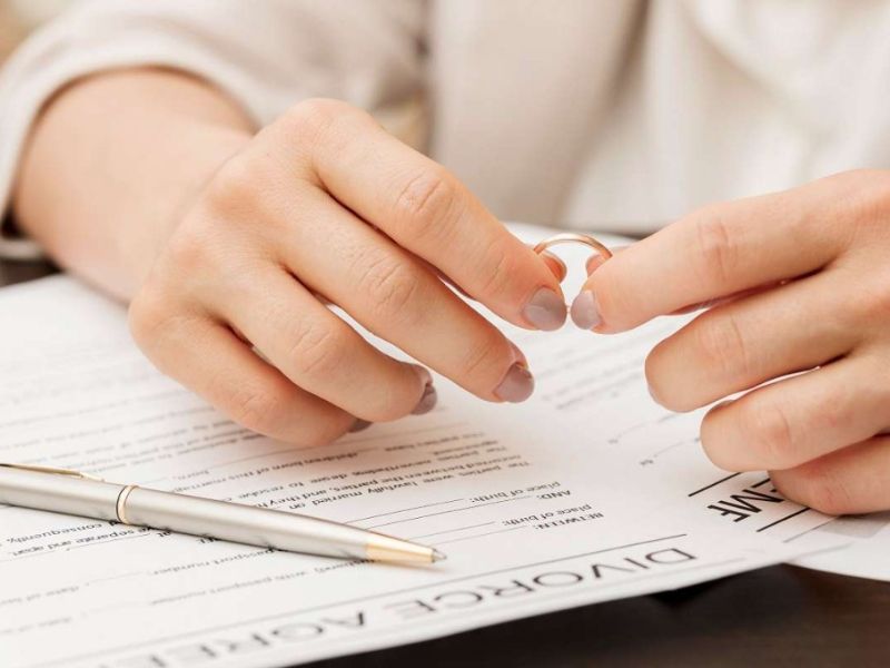 Thuê luật sư hỗ trợ ly hôn đơn phương tại huyện Chương Mỹ thành phố Hà Nội
