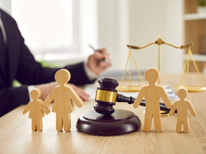 Quyền nuôi con và tài sản sau ly hôn tại huyện Hoài Đức thành phố Hà Nội