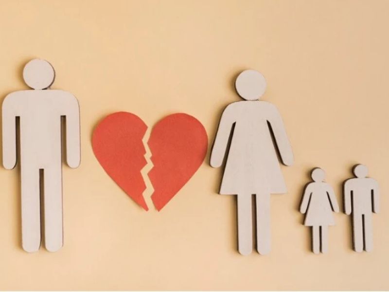 Tòa phân xử quyền nuôi con sau ly hôn tại huyện Chương Mỹ thành phố Hà Nội