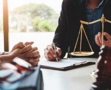 Chi phí pháp lý khi tranh chấp quyền nuôi con tại quận Hoàng Mai thành phố Hà Nội