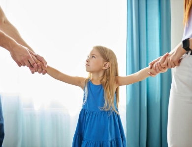 Lý do cha mẹ mất quyền nuôi con tại xã Long Kiến tỉnh An Giang