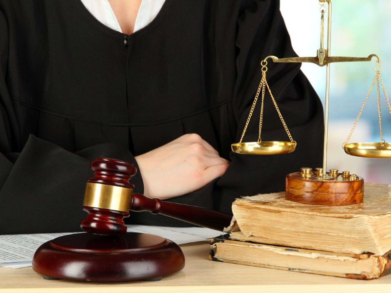 Lợi ích thuê luật sư ly hôn thuận tình tại phường Bến Thành TP.Hồ Chí Minh